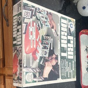 1974 pro draft Football Game by Parker Brothers